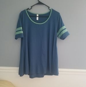 Lularoe perfect T